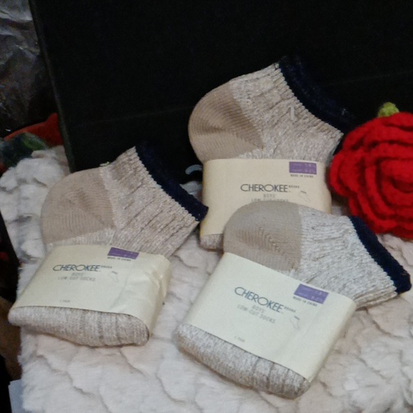 NWT set of three boys low cut sock - Picture 1 of 5